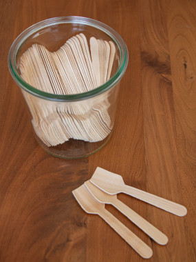 POT DE PETITES CUILLÈRES EN BOIS (50 PIÈCES)