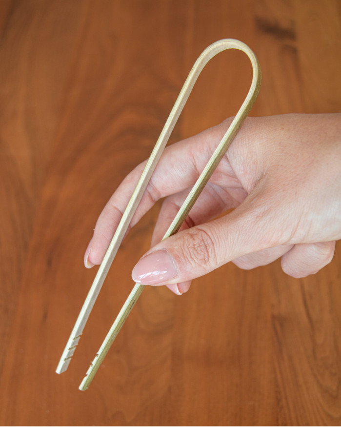 PINCES DE SERVICE EN BAMBOU (2 PIÈCES)