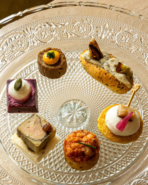 PIÈCES APÉRITIVES FROIDES (48 PIÈCES)