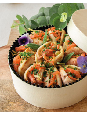 PITAS SAUMON FUMÉ & COLESLAW (12 PIÈCES)