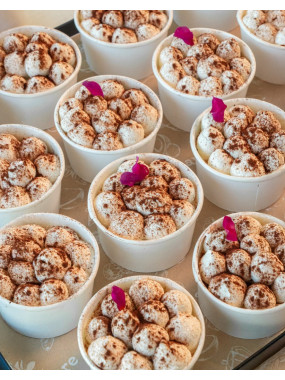 PLATEAU DE MINI TIRAMISUS (20 PIÈCES)
